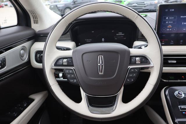 2022 Lincoln Nautilus Black Label