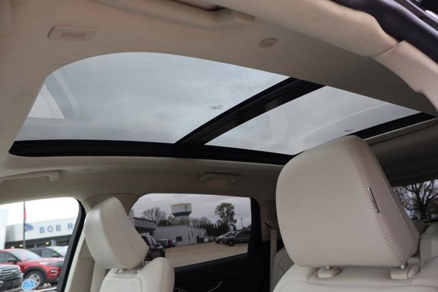 2022 Lincoln Nautilus Black Label