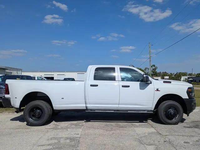 2026 Ram 3500 Tradesman Crew Cab 4x4 8' Box