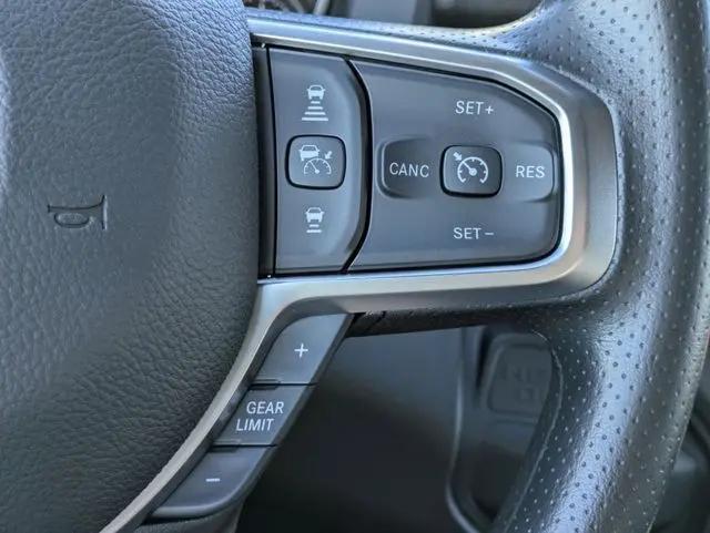 2026 Ram 3500 Tradesman Crew Cab 4x4 8' Box