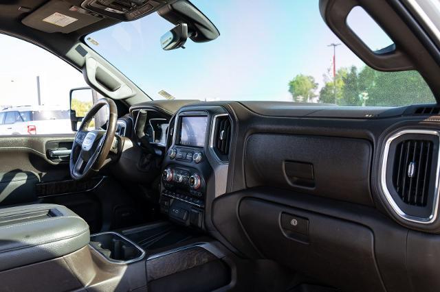 2020 GMC Sierra 2500HD 4WD Crew Cab Standard Bed Denali