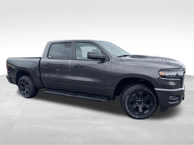 2026 RAM Ram 1500 RAM 1500 EXPRESS CREW CAB 4X4 57 BOX