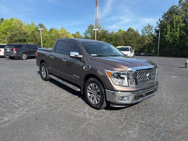 2017 Nissan Titan SL