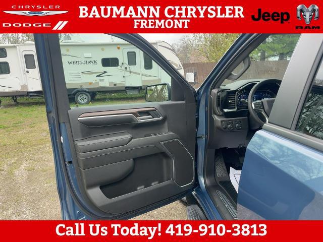 2024 Chevrolet Silverado 1500 4WD Crew Cab Short Bed LT with 2FL