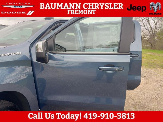 2024 Chevrolet Silverado 1500 4WD Crew Cab Short Bed LT with 2FL