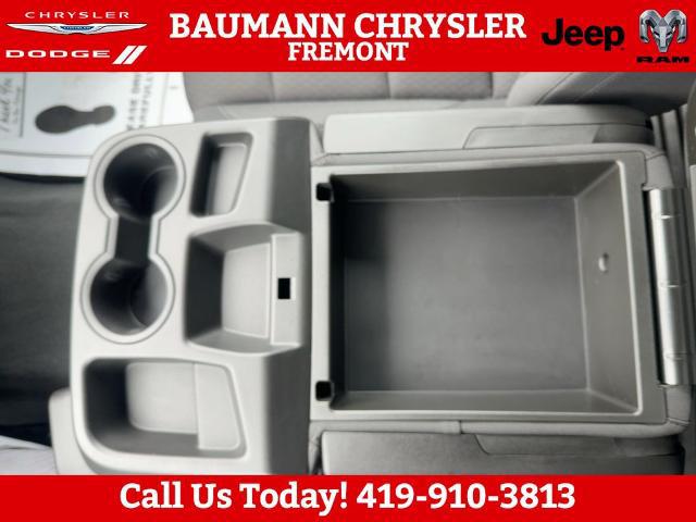 2024 Chevrolet Silverado 1500 4WD Crew Cab Short Bed LT with 2FL