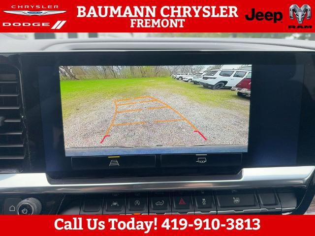2024 Chevrolet Silverado 1500 4WD Crew Cab Short Bed LT with 2FL
