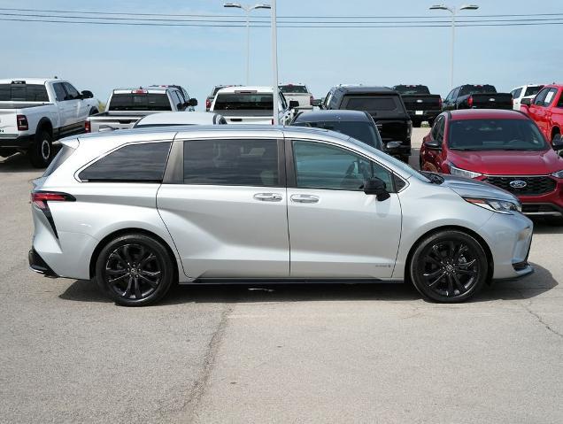 2021 Toyota Sienna XSE