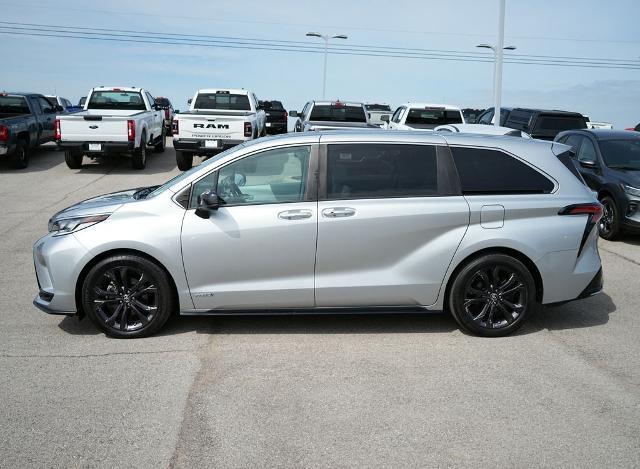 2021 Toyota Sienna XSE