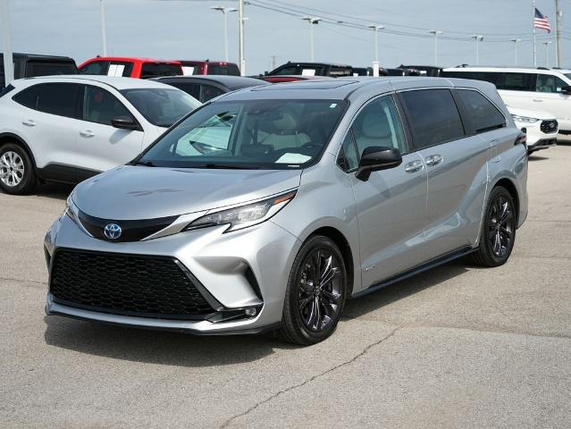 2021 Toyota Sienna XSE