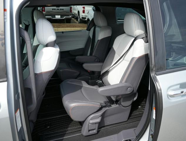 2021 Toyota Sienna XSE