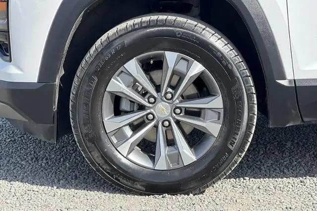 2025 Chevrolet Equinox AWD LT
