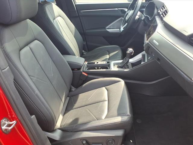 2023 Audi Q3 Premium 45 TFSI S line quattro Tiptronic