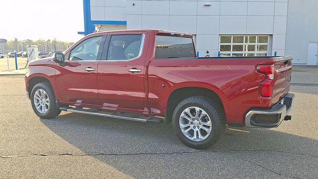 2022 Chevrolet Silverado 1500 4WD Crew Cab Short Bed LTZ