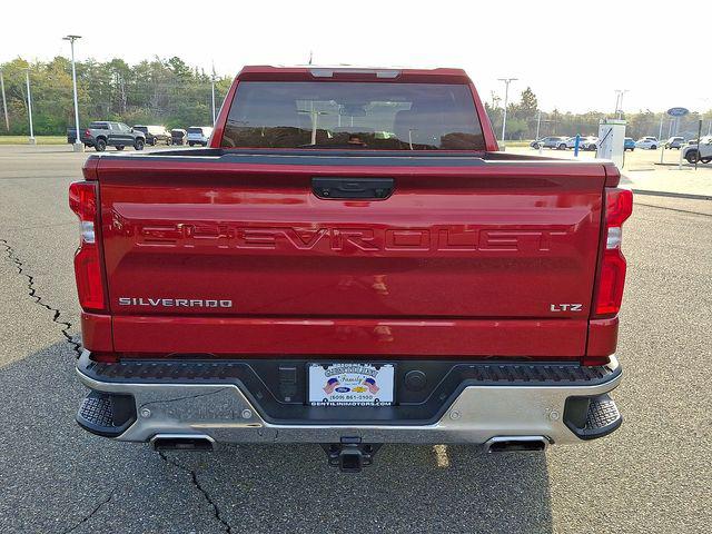 2022 Chevrolet Silverado 1500 4WD Crew Cab Short Bed LTZ