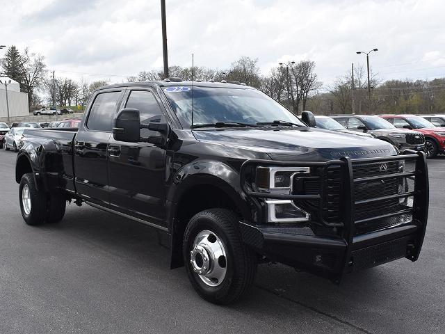 2022 Ford F-350 LARIAT