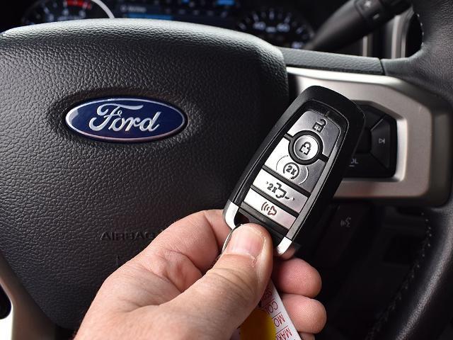 2022 Ford F-350 LARIAT