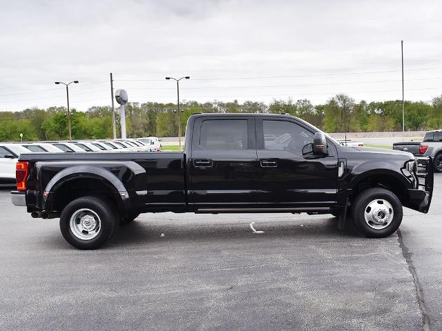 2022 Ford F-350 LARIAT