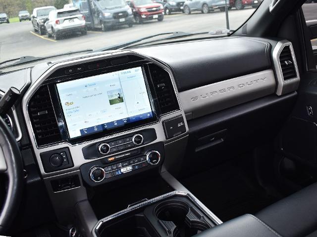 2022 Ford F-350 LARIAT