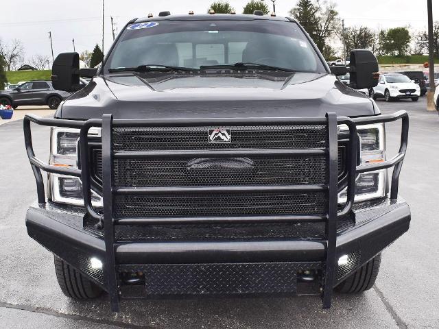 2022 Ford F-350 LARIAT