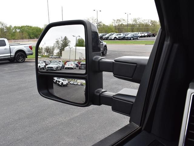 2022 Ford F-350 LARIAT