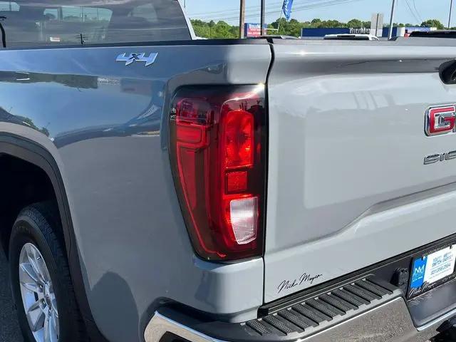 2025 GMC Sierra 1500 4WD Regular Cab Long Box Pro