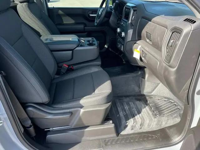 2025 GMC Sierra 1500 4WD Regular Cab Long Box Pro