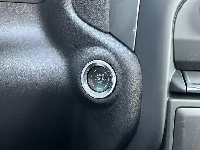 2025 GMC Sierra 1500 4WD Regular Cab Long Box Pro