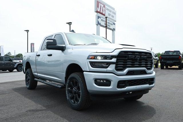 2026 RAM Ram 2500 RAM 2500 BLACK EXPRESS CREW CAB 4X4 64 BOX 2026 RAM Ram 2500 RAM 2500 BLACK EXPRESS CREW CAB 4X4 64 BOX