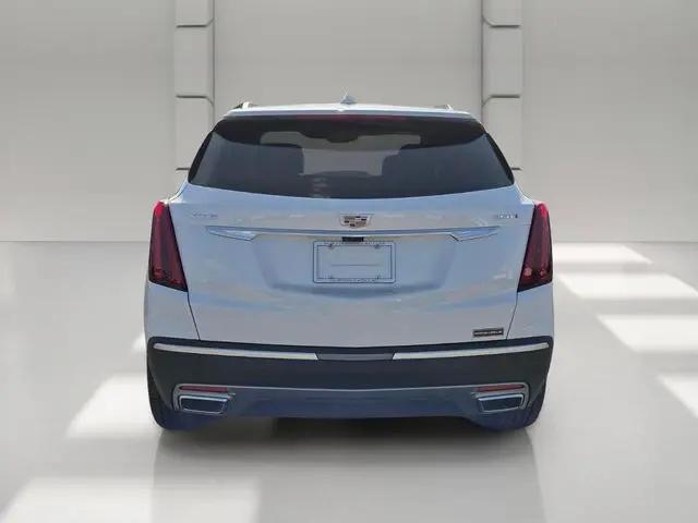 2026 Cadillac XT5 Premium Luxury FWD