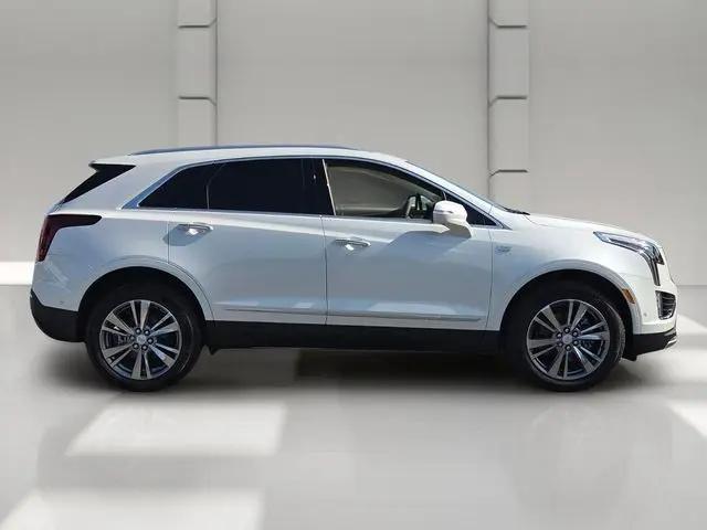 2026 Cadillac XT5 Premium Luxury FWD