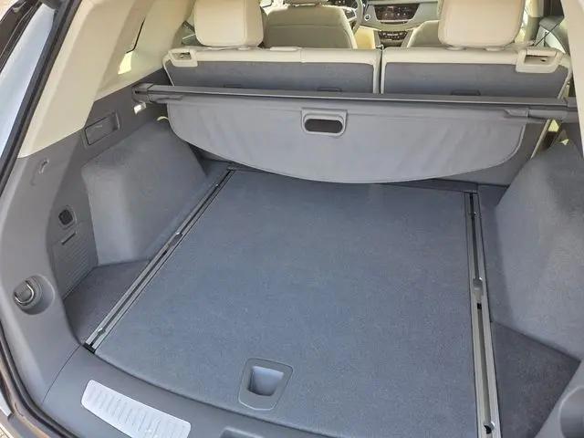 2026 Cadillac XT5 Premium Luxury FWD