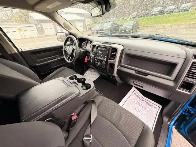2019 Ram 1500 Classic Express Crew Cab 4x4 5'7" Box