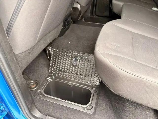 2019 Ram 1500 Classic Express Crew Cab 4x4 5'7" Box