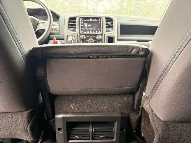 2019 Ram 1500 Classic Express Crew Cab 4x4 5'7" Box