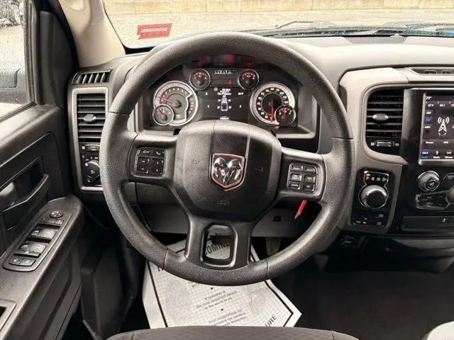2019 Ram 1500 Classic Express Crew Cab 4x4 5'7" Box