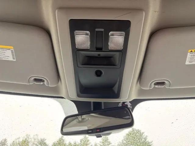 2019 Ram 1500 Classic Express Crew Cab 4x4 5'7" Box