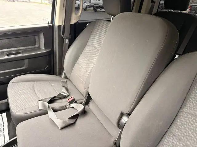 2019 Ram 1500 Classic Express Crew Cab 4x4 5'7" Box
