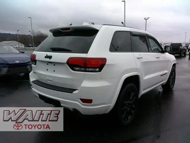 2021 Jeep Grand Cherokee Laredo X 4x4