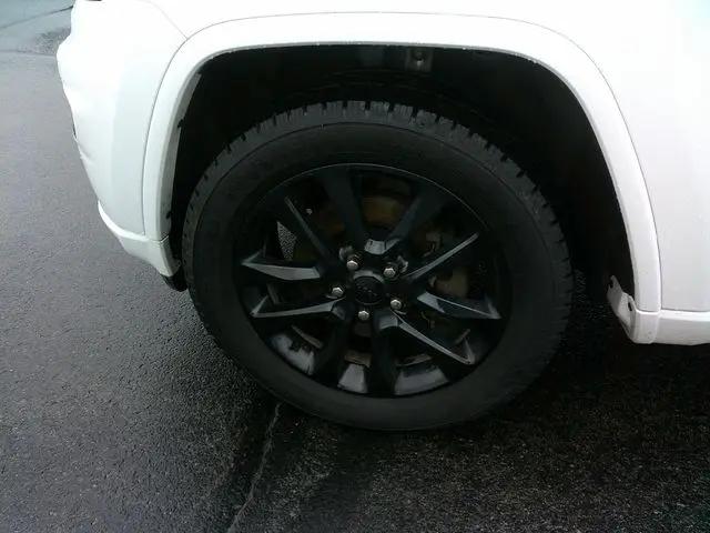 2021 Jeep Grand Cherokee Laredo X 4x4