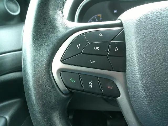 2021 Jeep Grand Cherokee Laredo X 4x4