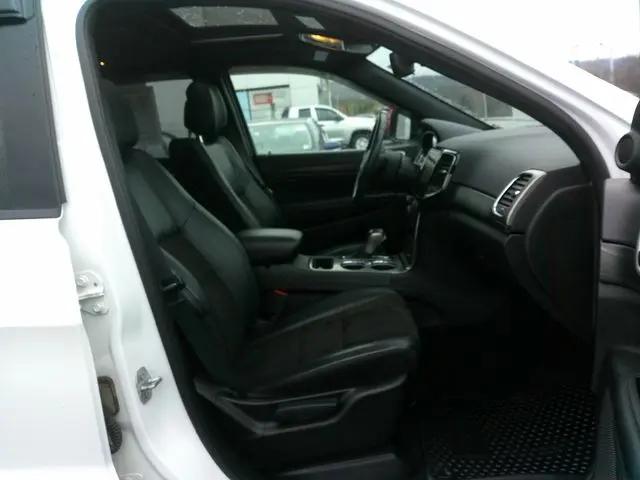 2021 Jeep Grand Cherokee Laredo X 4x4