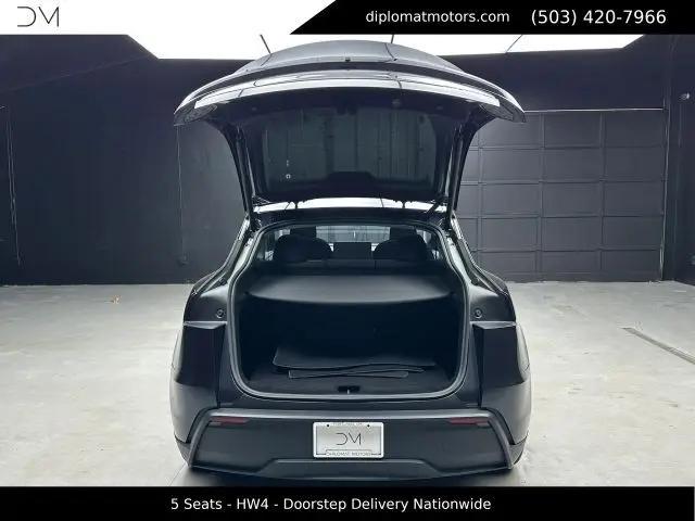 2026 Tesla Model Y Premium All-Wheel Drive