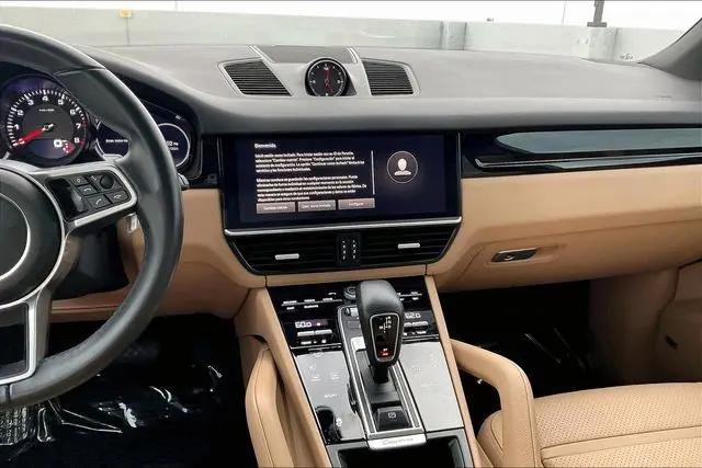 2022 Porsche Cayenne Cayenne