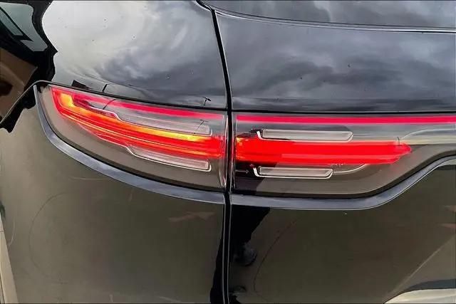 2022 Porsche Cayenne Cayenne