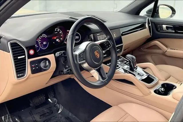 2022 Porsche Cayenne Cayenne