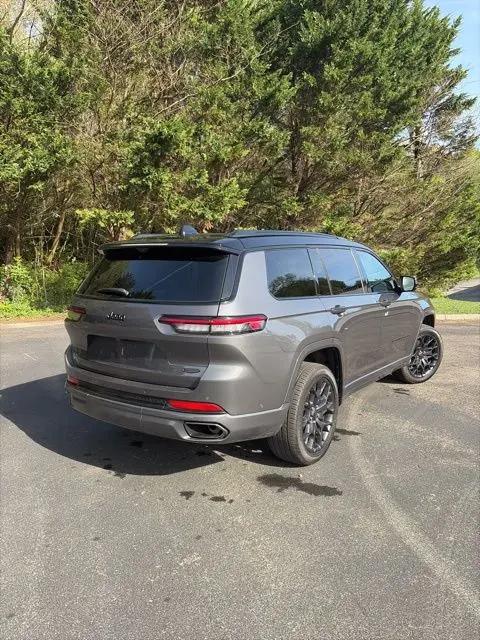 2025 Jeep Grand Cherokee L Summit Reserve 4x4