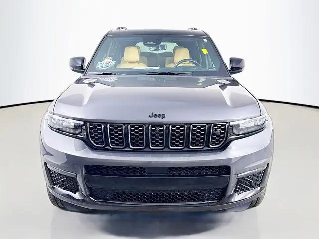 2025 Jeep Grand Cherokee L Summit Reserve 4x4