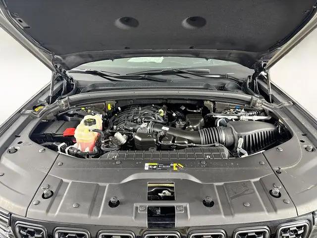 2025 Jeep Grand Cherokee L Summit Reserve 4x4