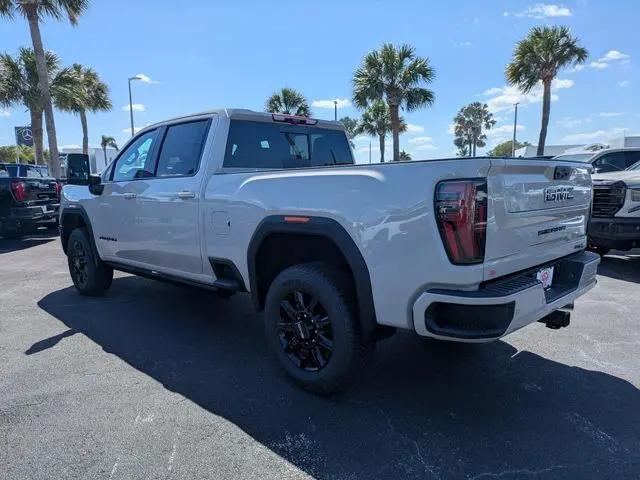 2026 GMC Sierra 2500HD Crew Cab, Standard Bed, AT4, 4WD
